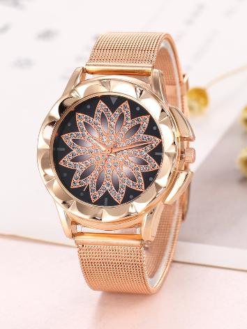 Часы наручные женские/женские часы/модные часы купить по цене 400 ₽ в интернет-магазине KazanExpress