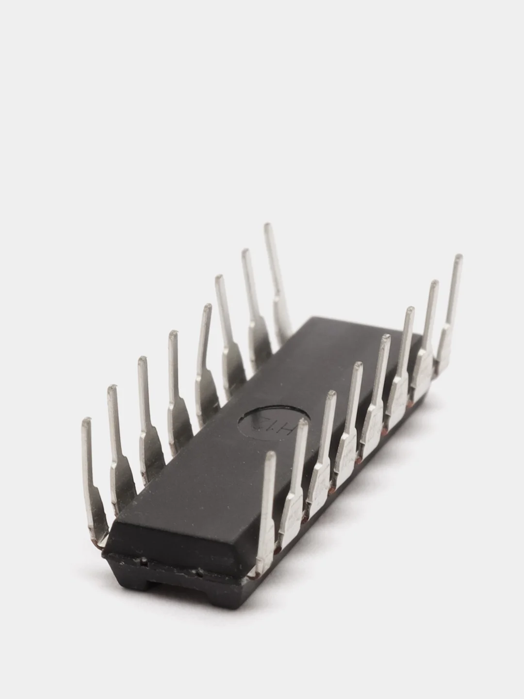5 штук Микросхема CD4017BE (=КР1561ИЕ8) PDIP-16