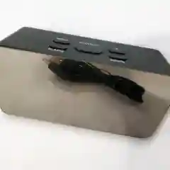 Белый часы зеркальные электронные настольные DS- 3658L зеленый/красный/белый свет