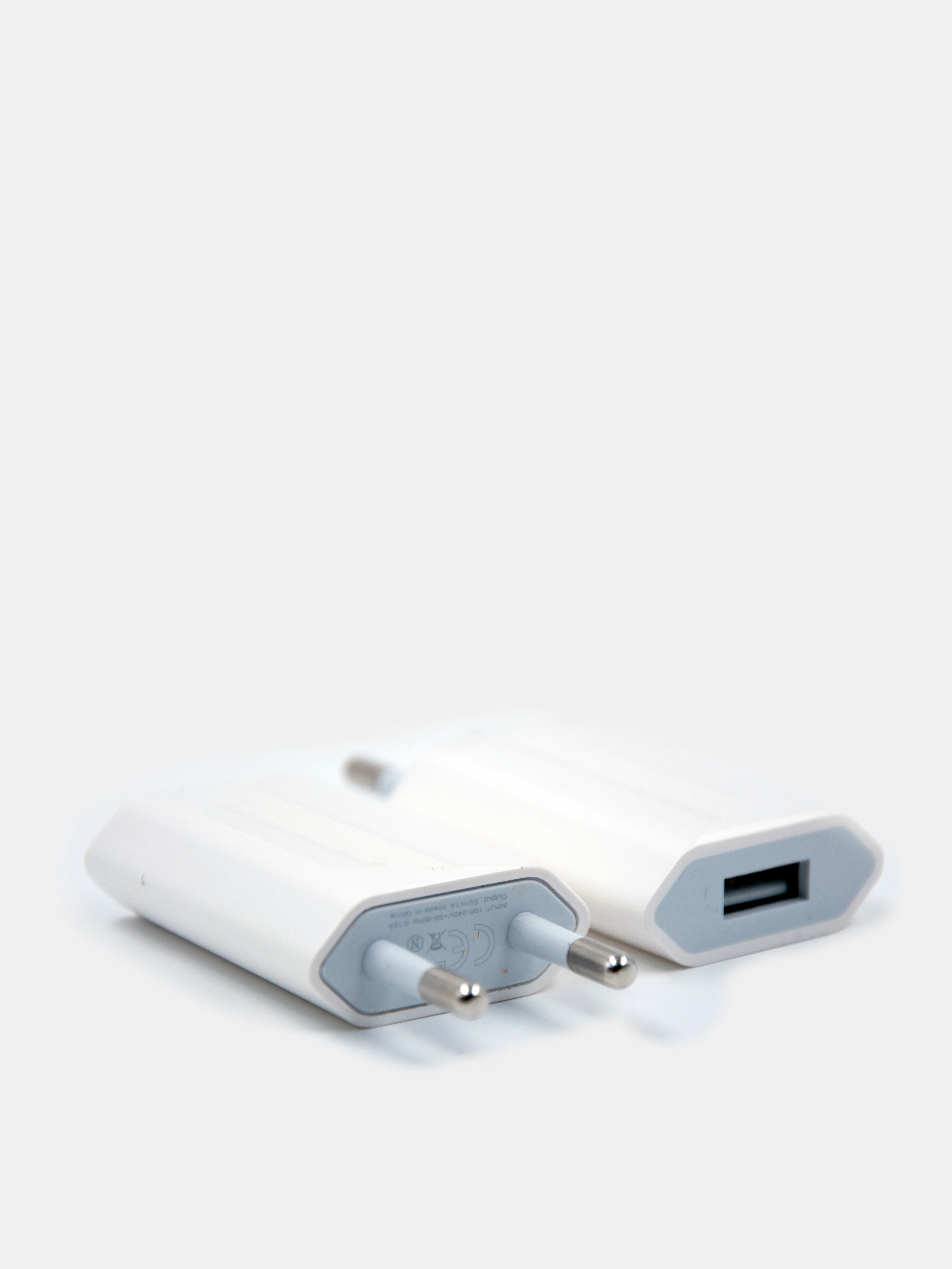 Зарядное устройство для iPhone, 1.0А, белого цвета