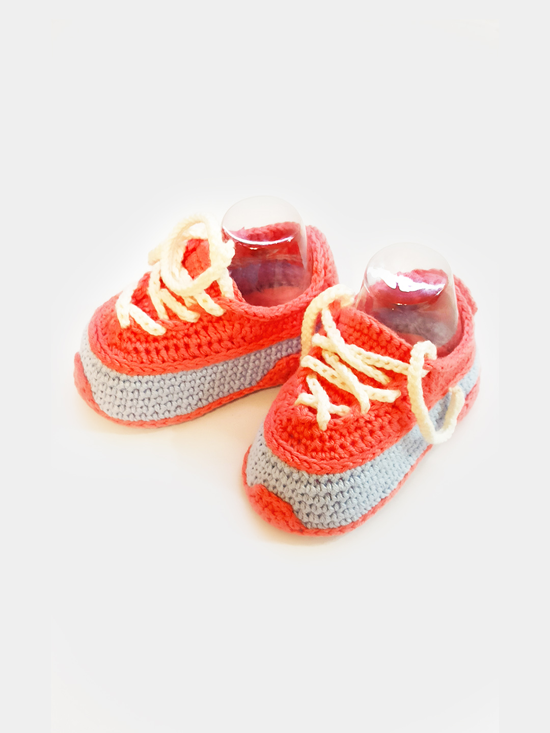 Вязаные пинетки в форме кроссовок купить по цене 900 ₽ в интернет-магазине KazanExpress