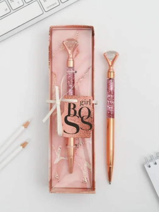 Фигурная ручка в подарочной коробке Girl boss, металл