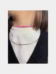Розовый чокеры