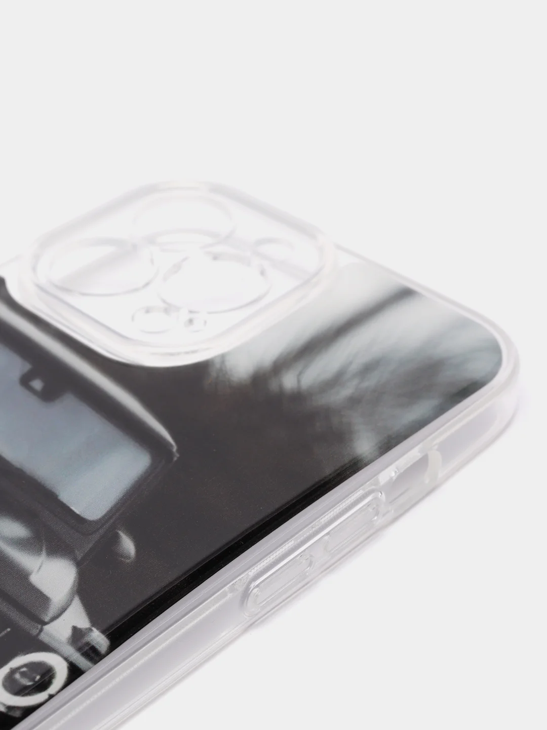 Чехол на iPhone 11 / 13 / 13 Pro Max