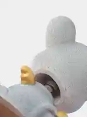 Фигурка веселой мышки