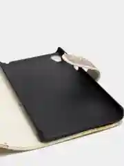 Желтый чехол книжка/флип SONY E5