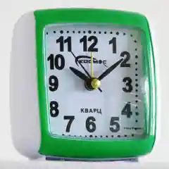 Зеленый часы будильник КОСМОС/ЗВЕЗДА 791