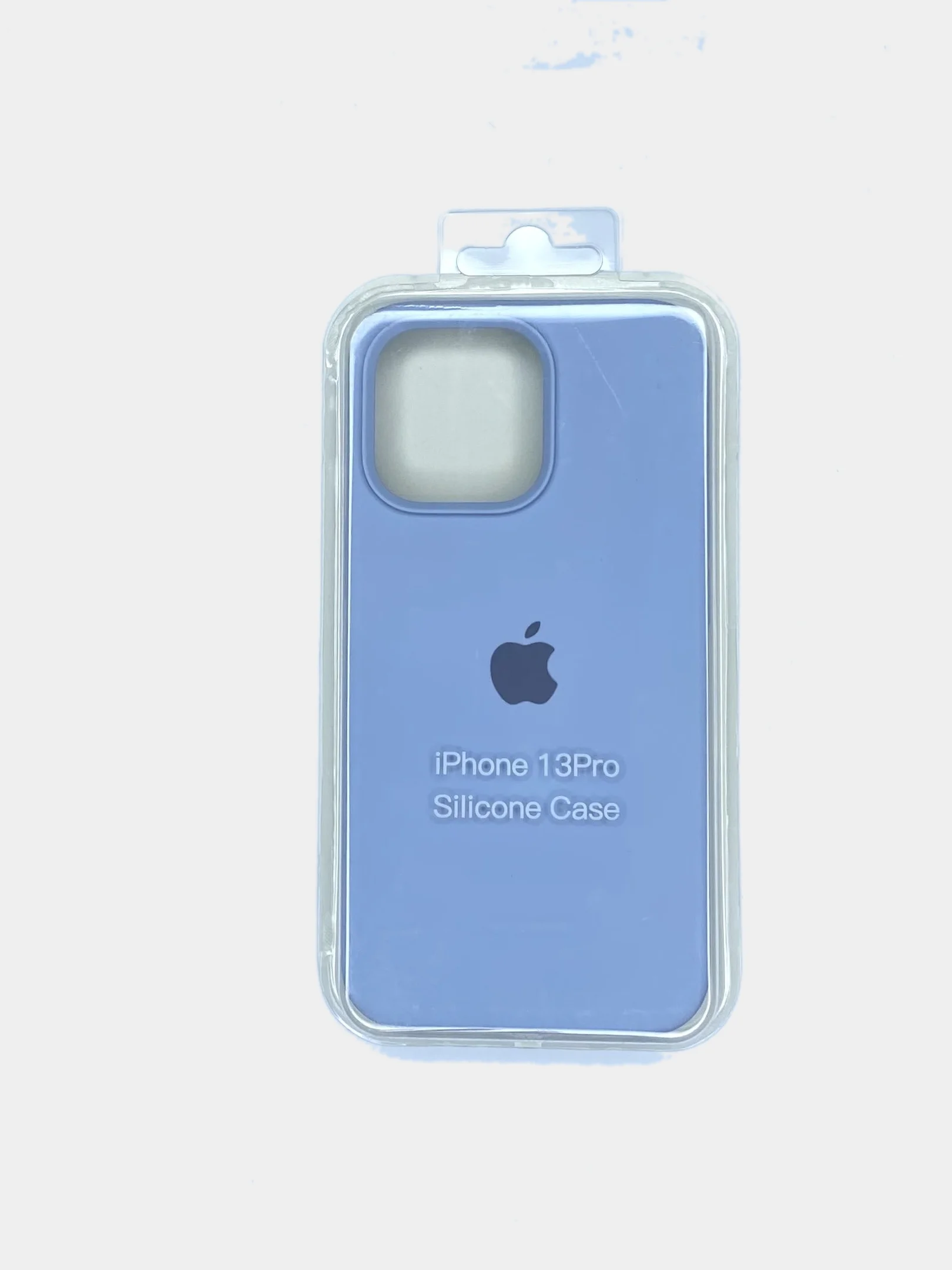 Голубой чехол силиконовы на iPhone 13 Pro