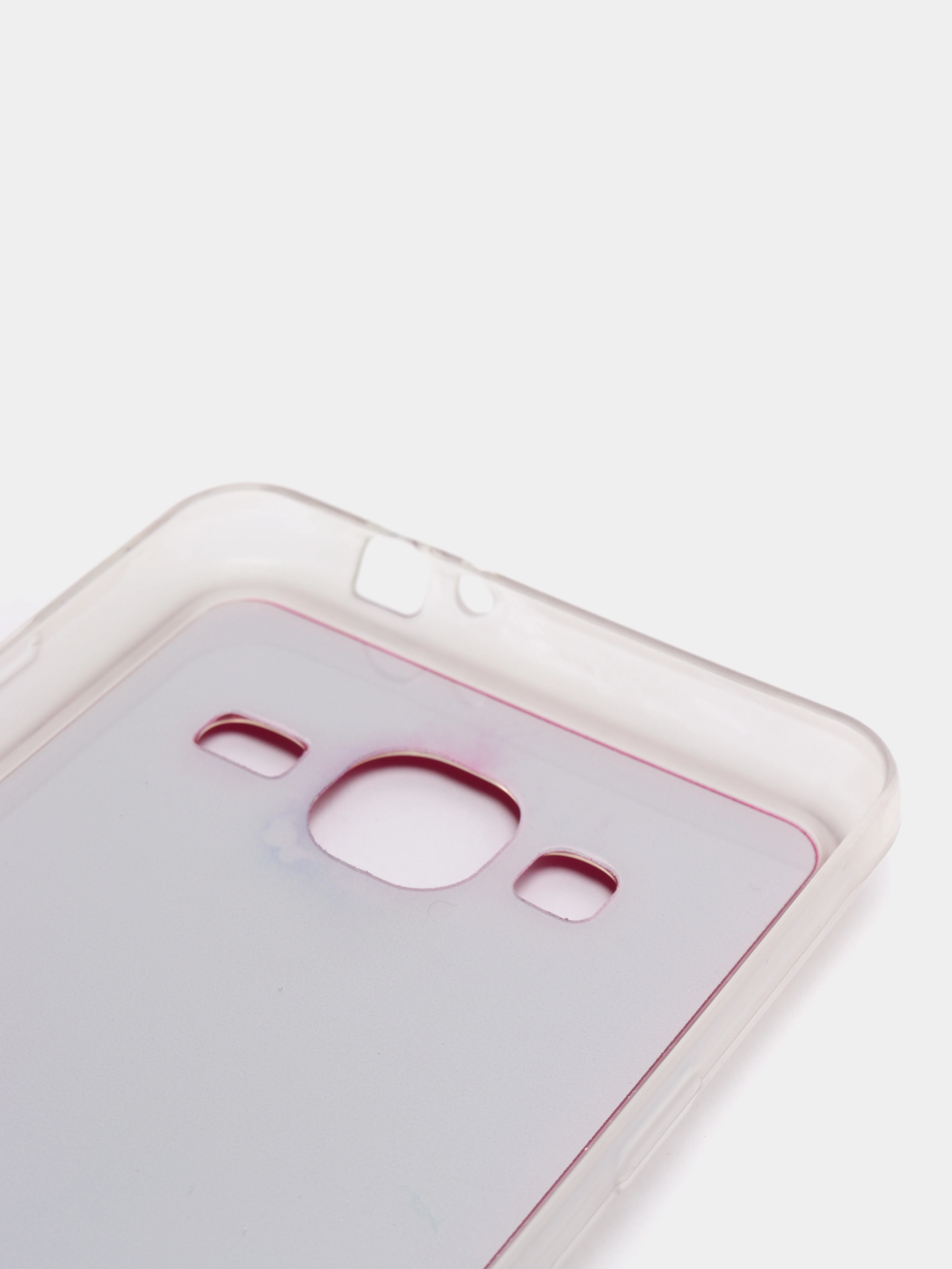 Алый чехол  SAMSUNG J3 2016 / J310