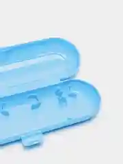Голубой футляр для электрической зубной щетки Oral-B
