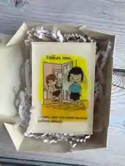 Желтый мыло ручной работы "Love is..."