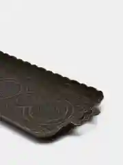 Желтый поднос металлический