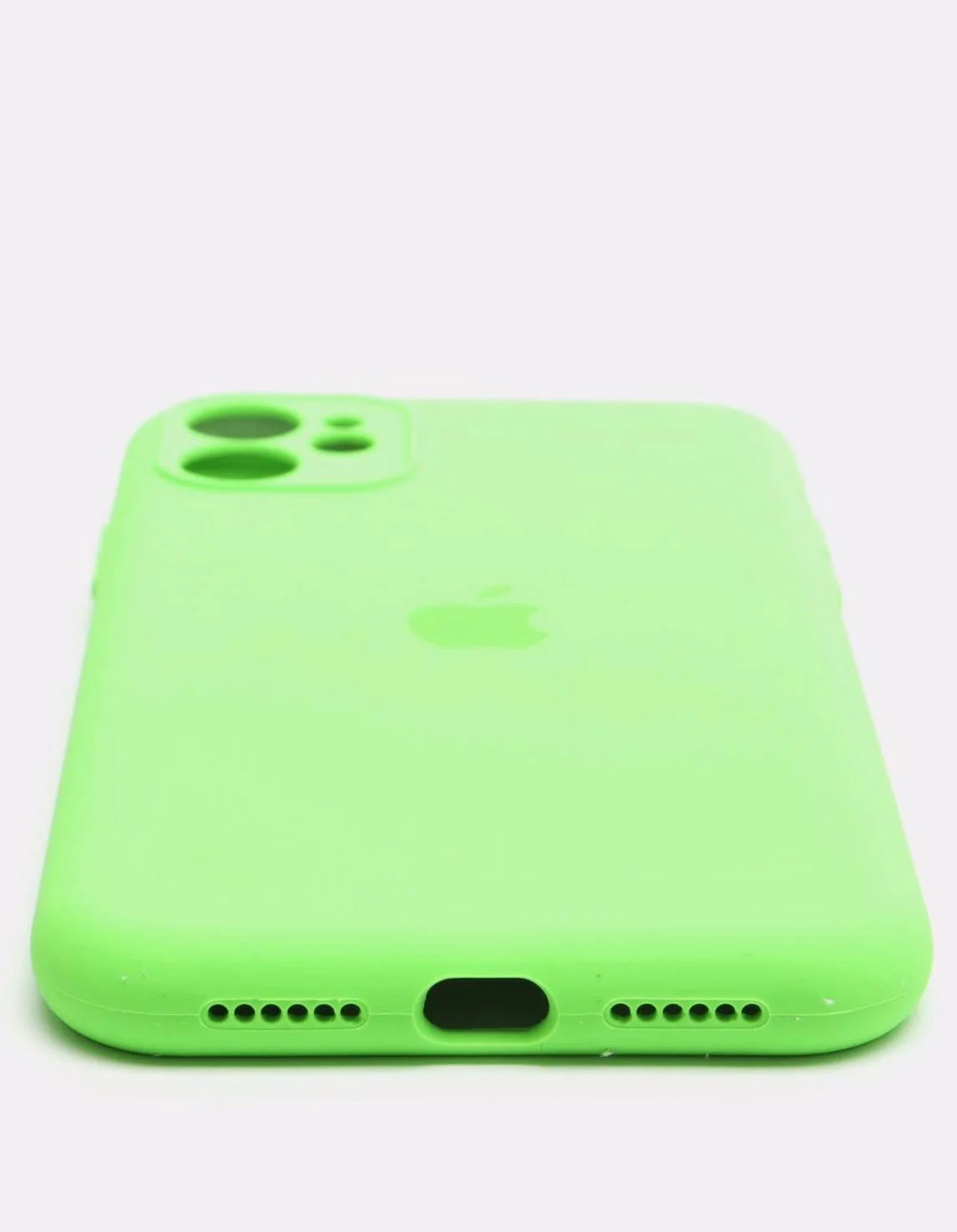 Салатовый силиконовый защитный чехол iphone 12 Pro Max с закрытым низом