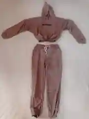 Медный спортивный костюм женский