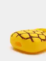 Тёмно-розовый чехол с объёмным рисунком для Airpods 1, 2, 3D