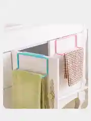Вешалка для полотенец на дверцу
