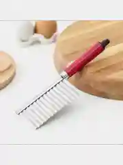 Овощерезка фигурная Доляна "Вкус", 18,5 x 5,5 см, цвет бордовый