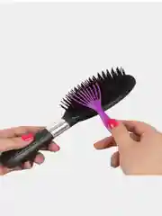 Щётка для чистки расчёсок