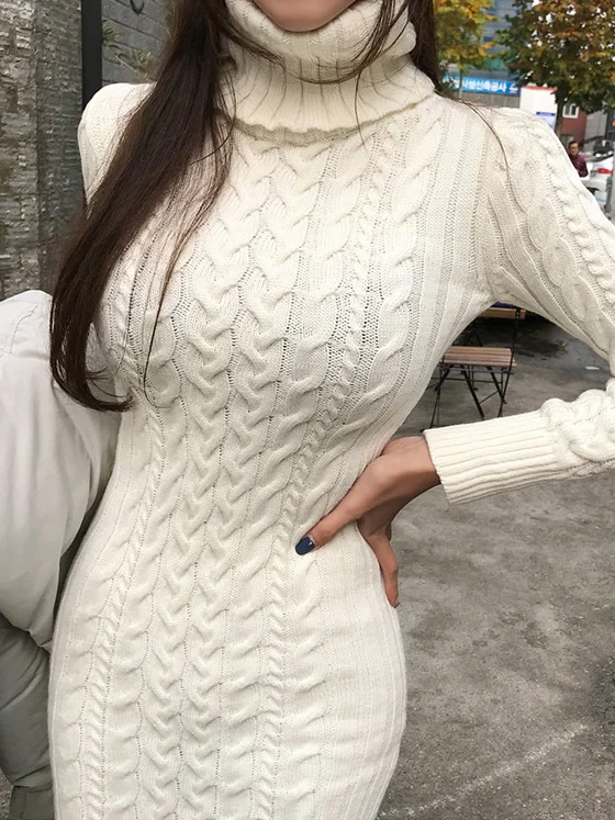 Платье в косичку
