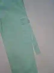 Бирюзовые брюки, с ремнем