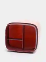 Розовый футляр для зубных щеток и пасты