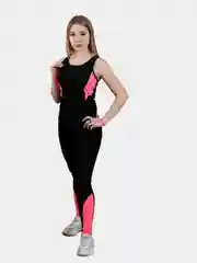 Розовый спортивный костюм женский