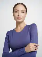 Карамельный лонгслив укороченный