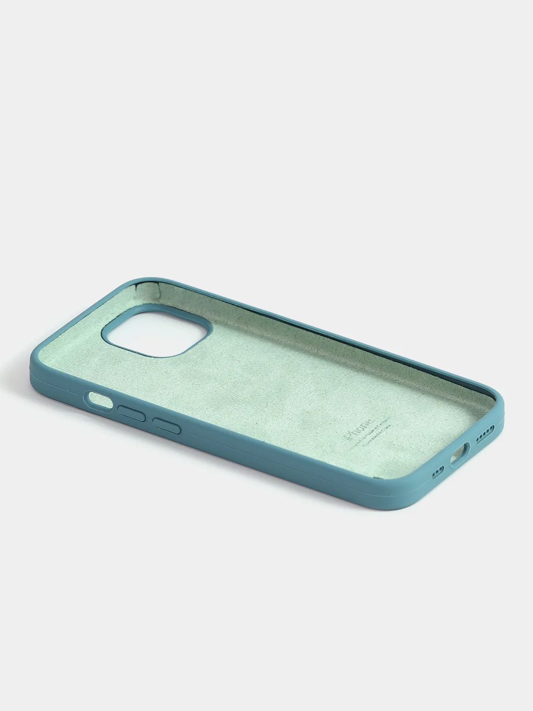 Зелёный хаки чехол Silicone Case для iPhone 13 с закрытым низом