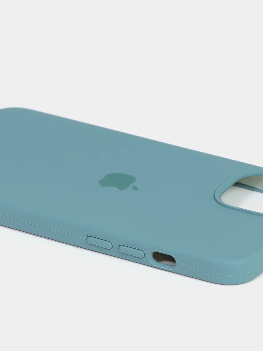 Зелёный хаки чехол Silicone Case для iPhone 13 с закрытым низом