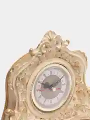 Бежевый часики