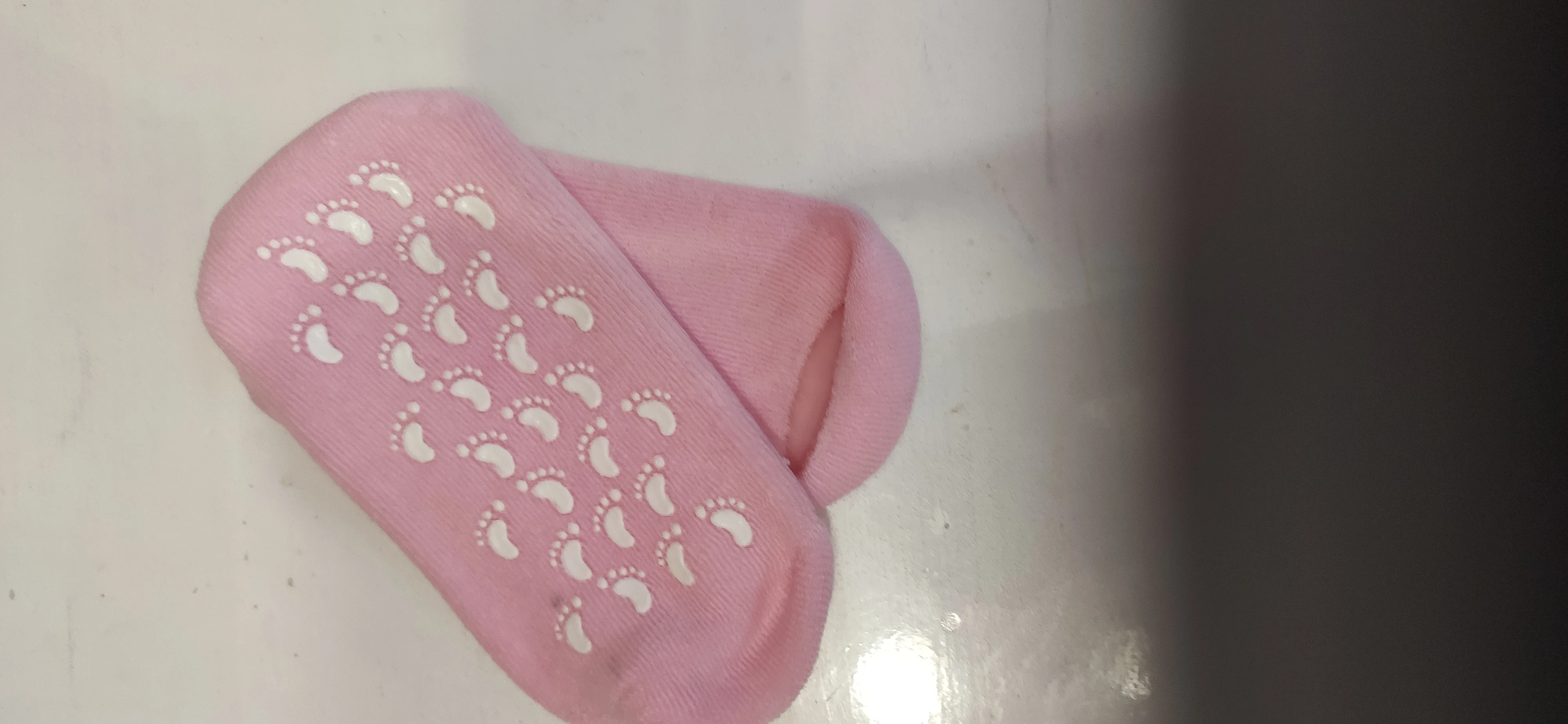 Увлажняющие гелевые носки spa gel socks