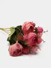 Тёмно-розовый искусственные цветы: камелии, пионы, букет