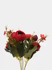 Бордовый искусственные цветы: камелии, пионы, букет