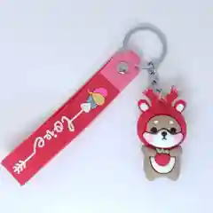 Коралловый брелок для ключей и рюкзака