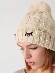 Шапка женская вязаная утепленная