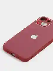 Бордовый чехол силиконовый со стеклянной панелью для iPhone 13