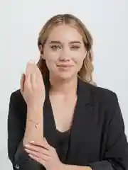 Конфетный браслет с бабочкой и блестками