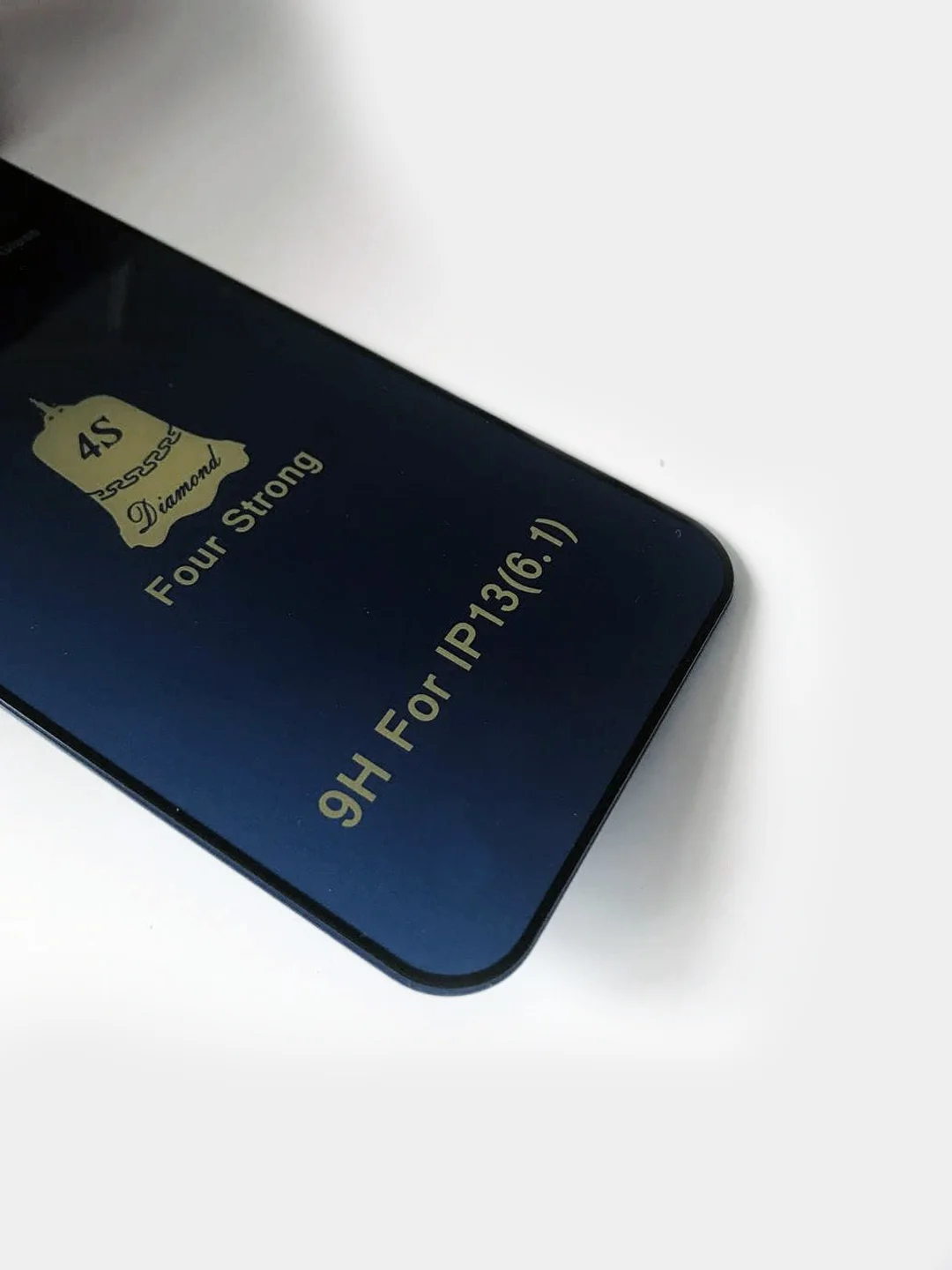 Защитное стекло iPhone 11 , XR , 13 , 13 Pro