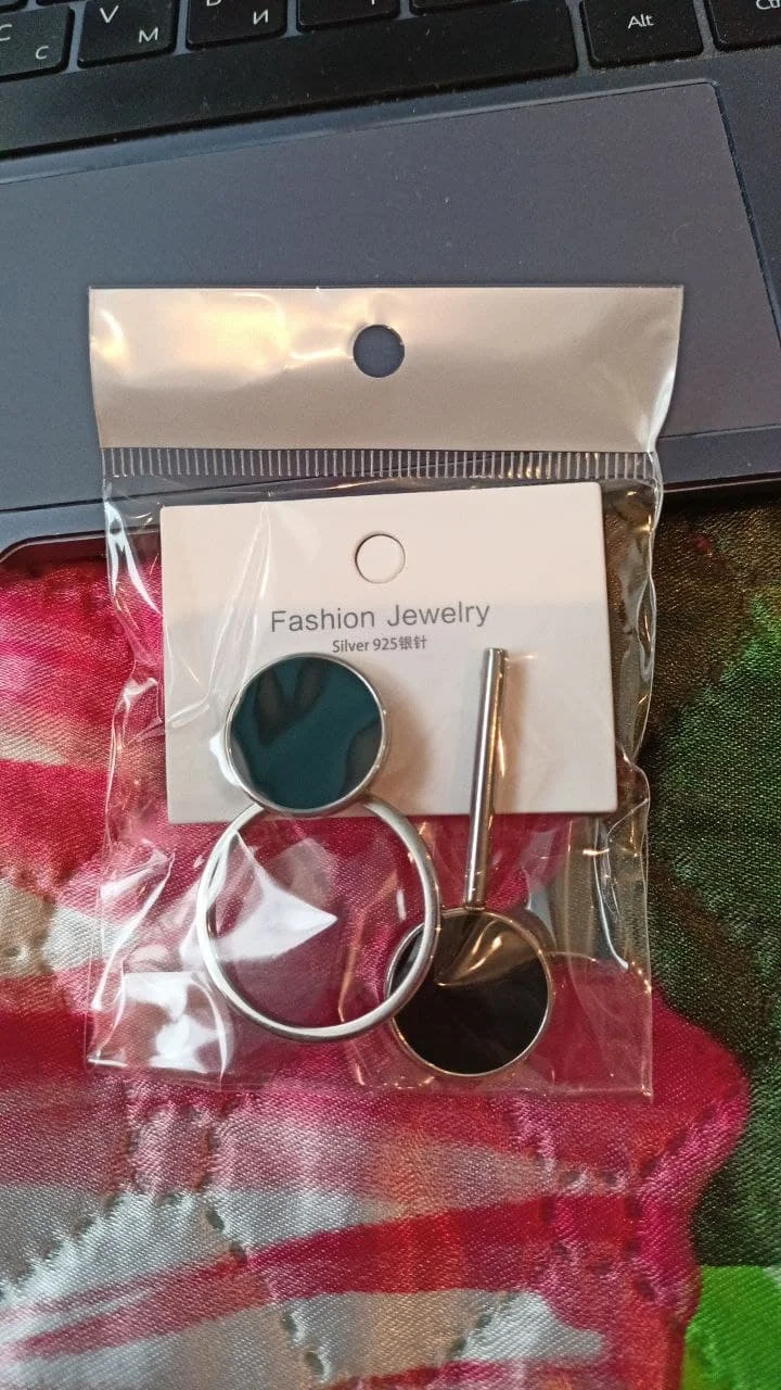 Серебряный серьги