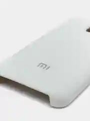Белый чехол Xiaomi Redmi 8A