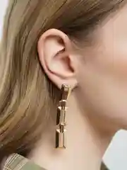 Белый серьги женские, классические