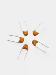 Конденсатор  0.47uf 50v Y5V (470nF) 5 штук