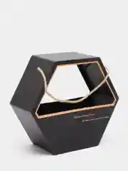 Коробка подарочная