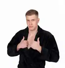Темно-синий халат махровый мужской с вышивкой "Красавчик"