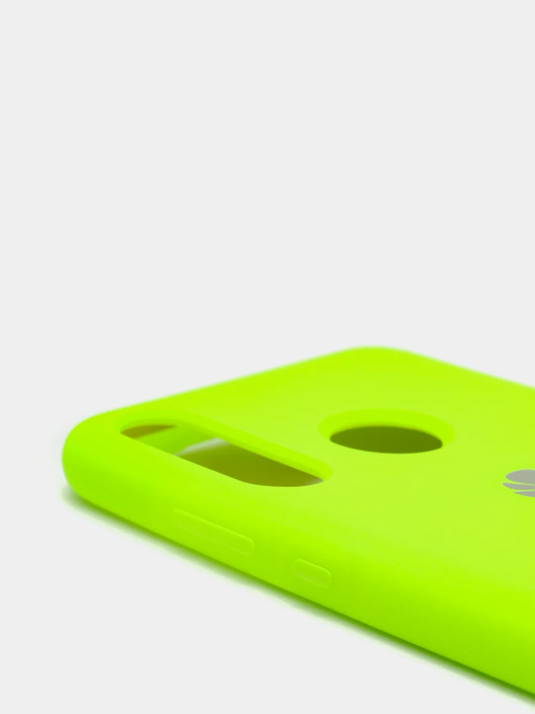 Салатовый защитный силиконовый чехол Silicone Cover HUAWEI P30 LITE
