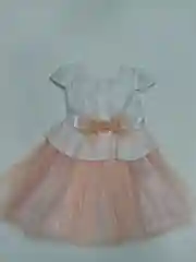 Нарядное платье, цвет персиковый