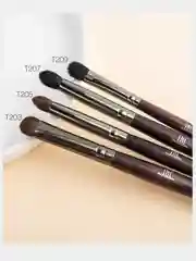 Кисть плоская для теней №03 TNL Professional многофункциональная (Т203)