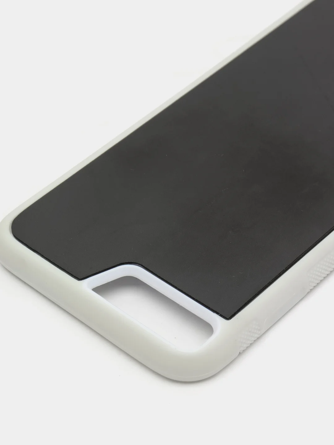 Белый антигравитационный чехол для iPhone