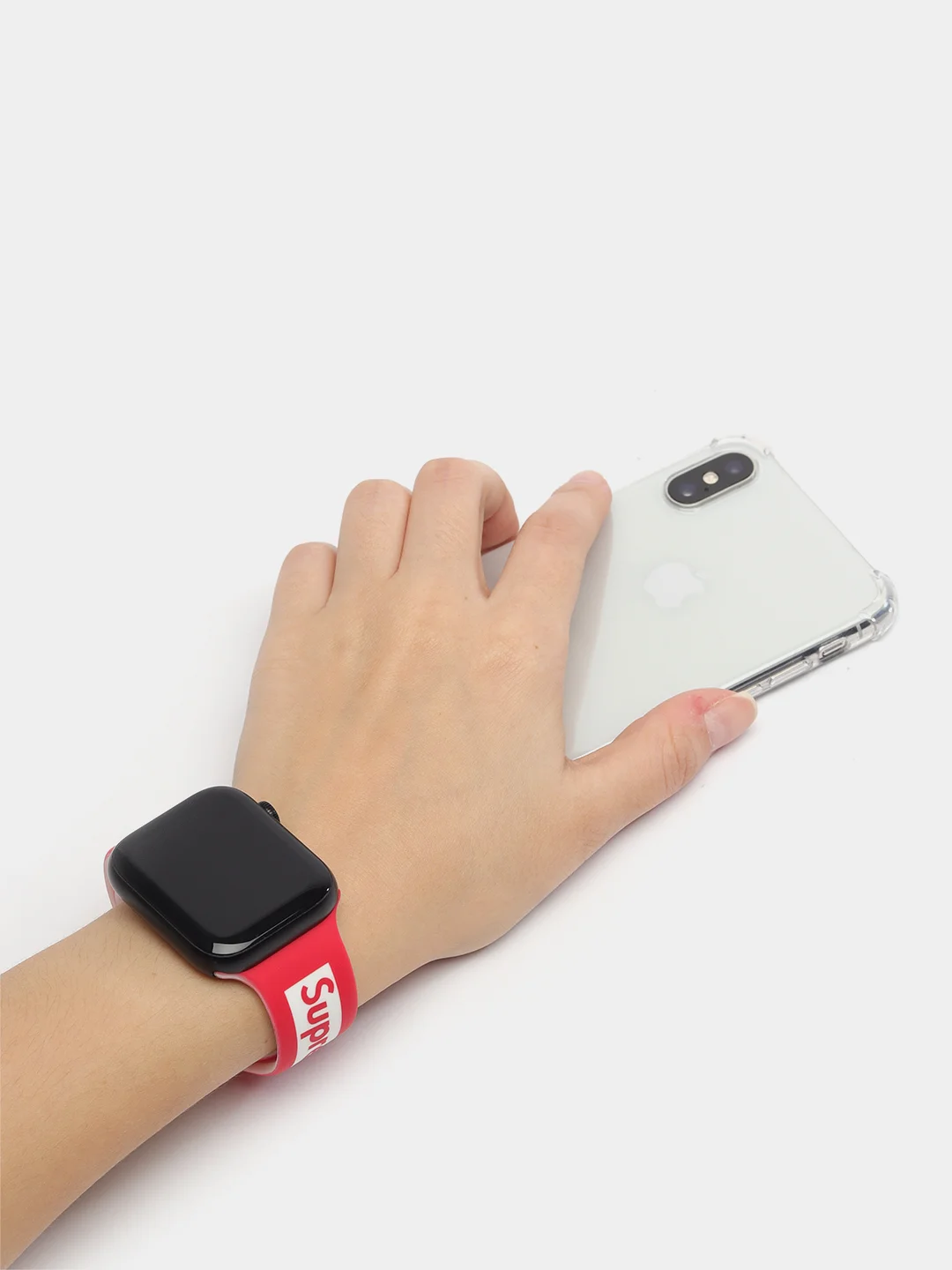 Алый ремешок силиконовый с рисунком для Apple Watch