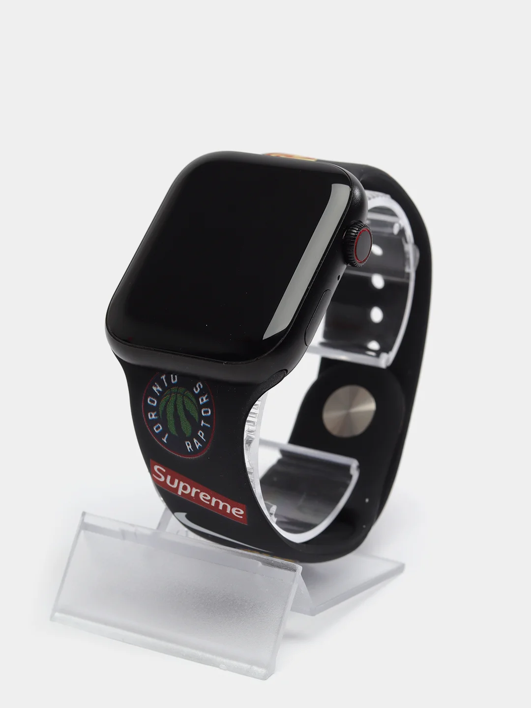 Черный ремешок силиконовый с рисунком для Apple Watch